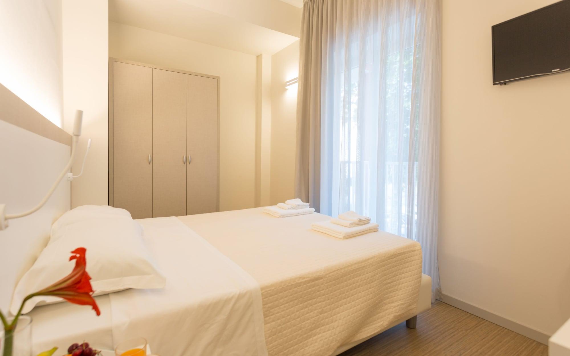 Hotel Amicizia Rimini Buitenkant foto