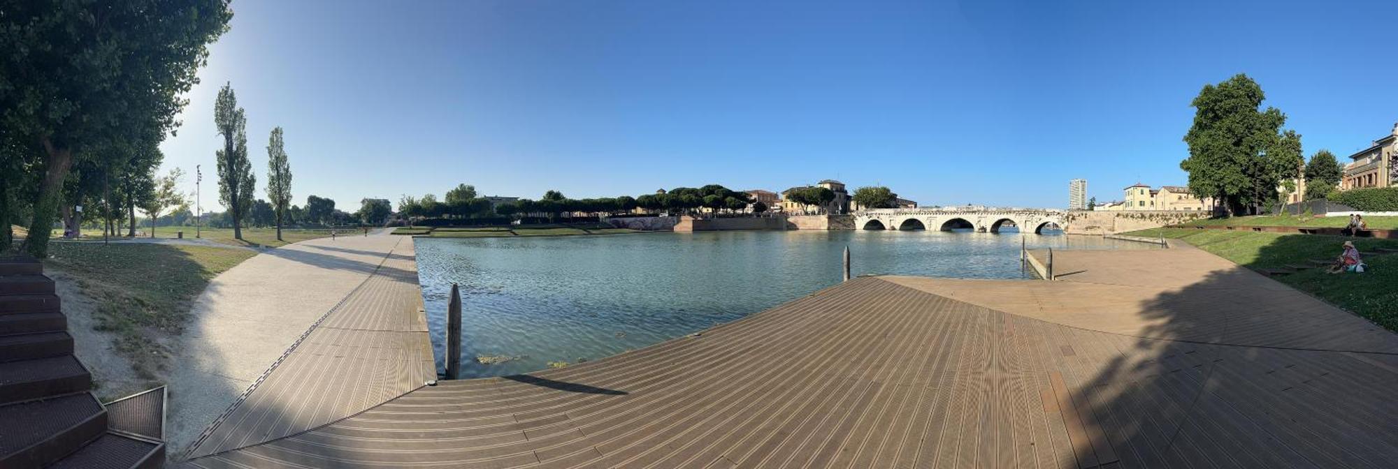 Hotel Amicizia Rimini Buitenkant foto