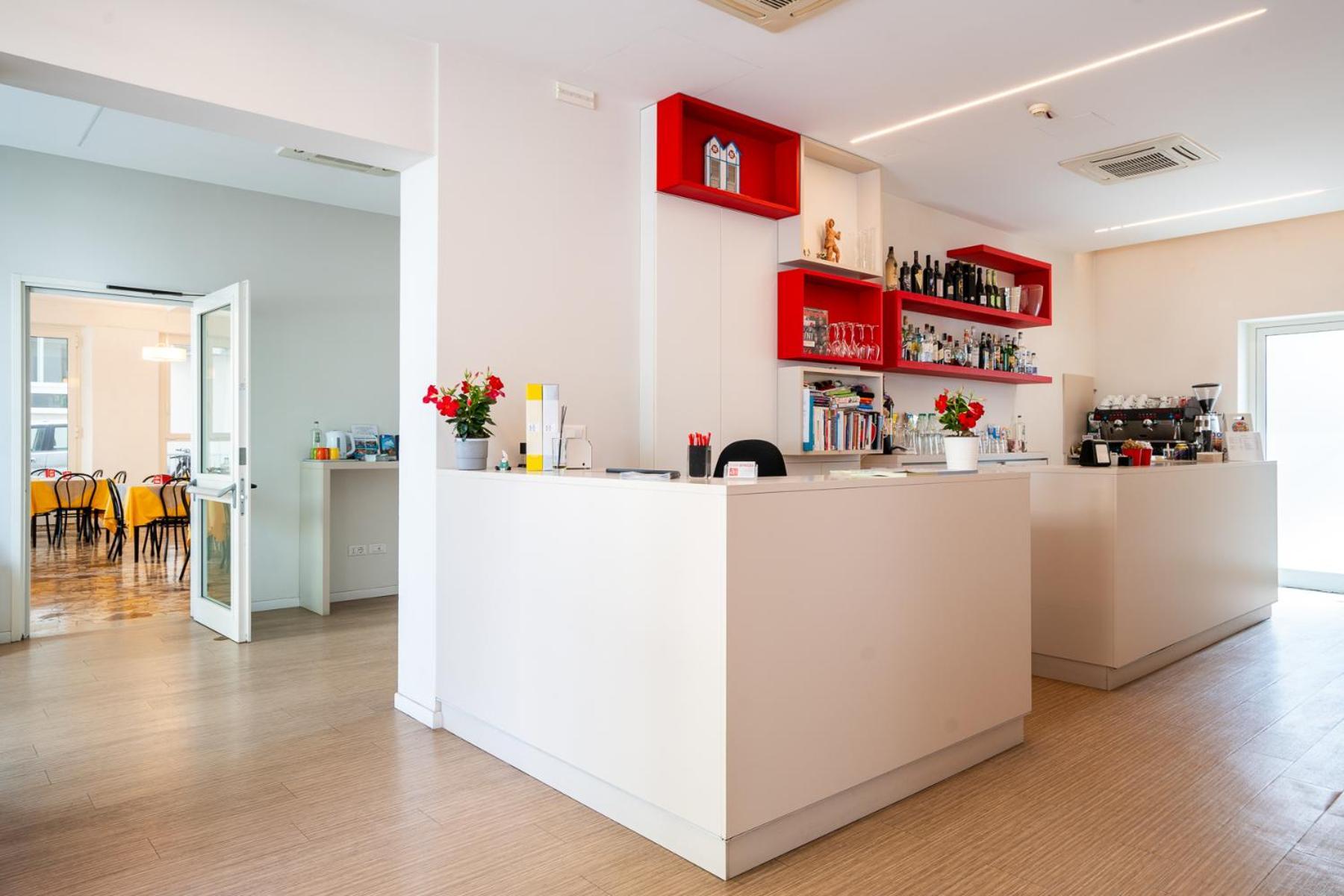 Hotel Amicizia Rimini Buitenkant foto