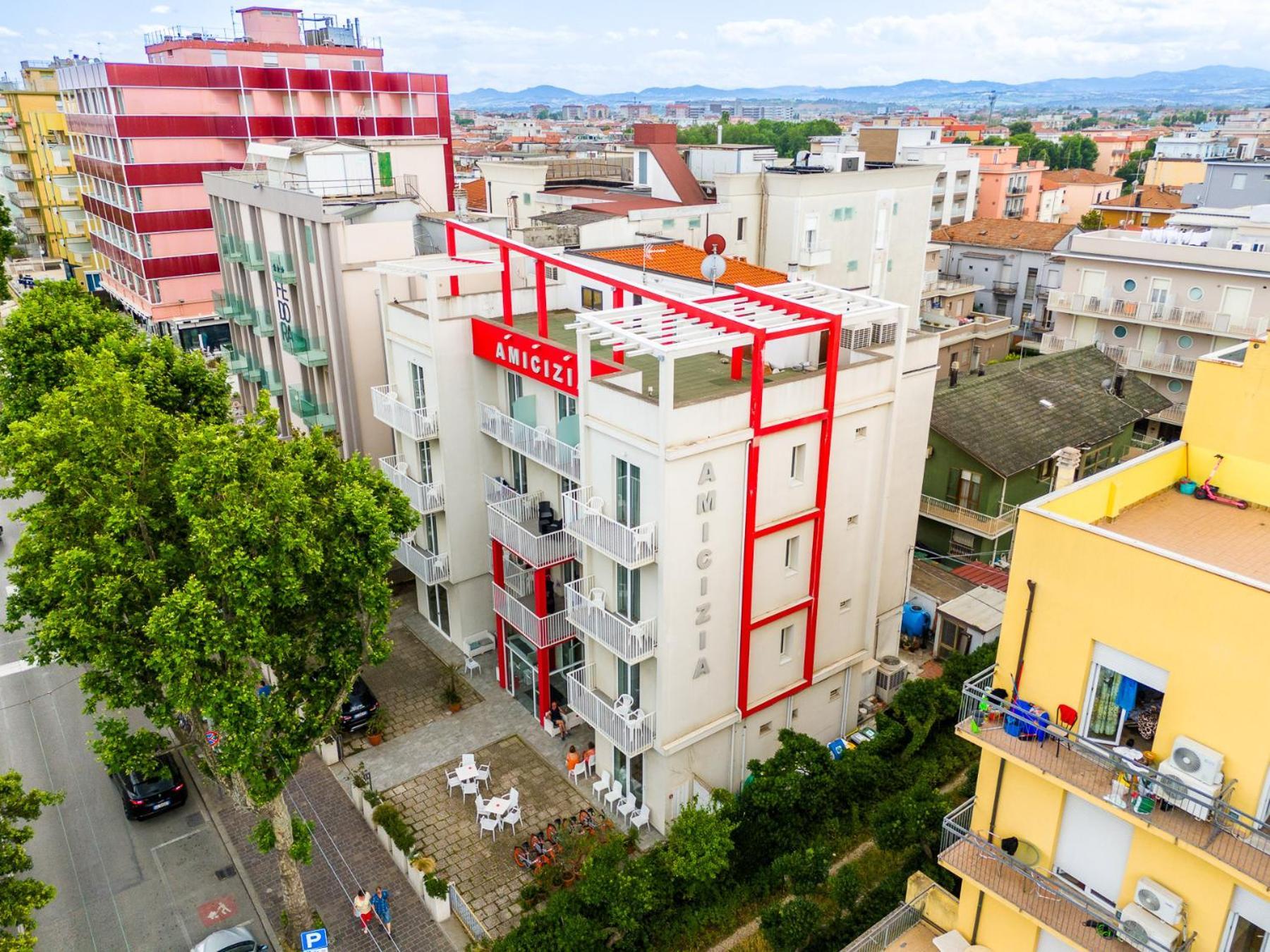 Hotel Amicizia Rimini Buitenkant foto